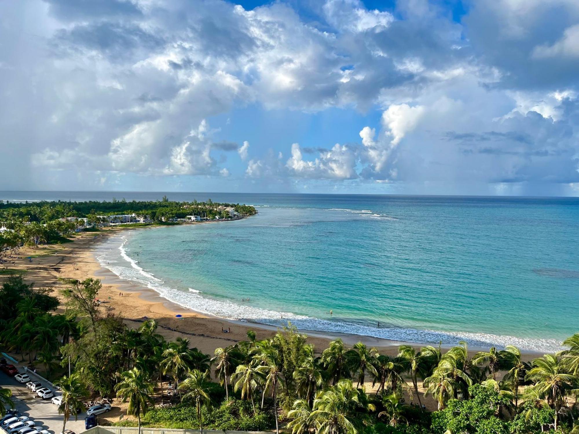 Beachfront Condo At Costa Azul Luquillo Ngoại thất bức ảnh